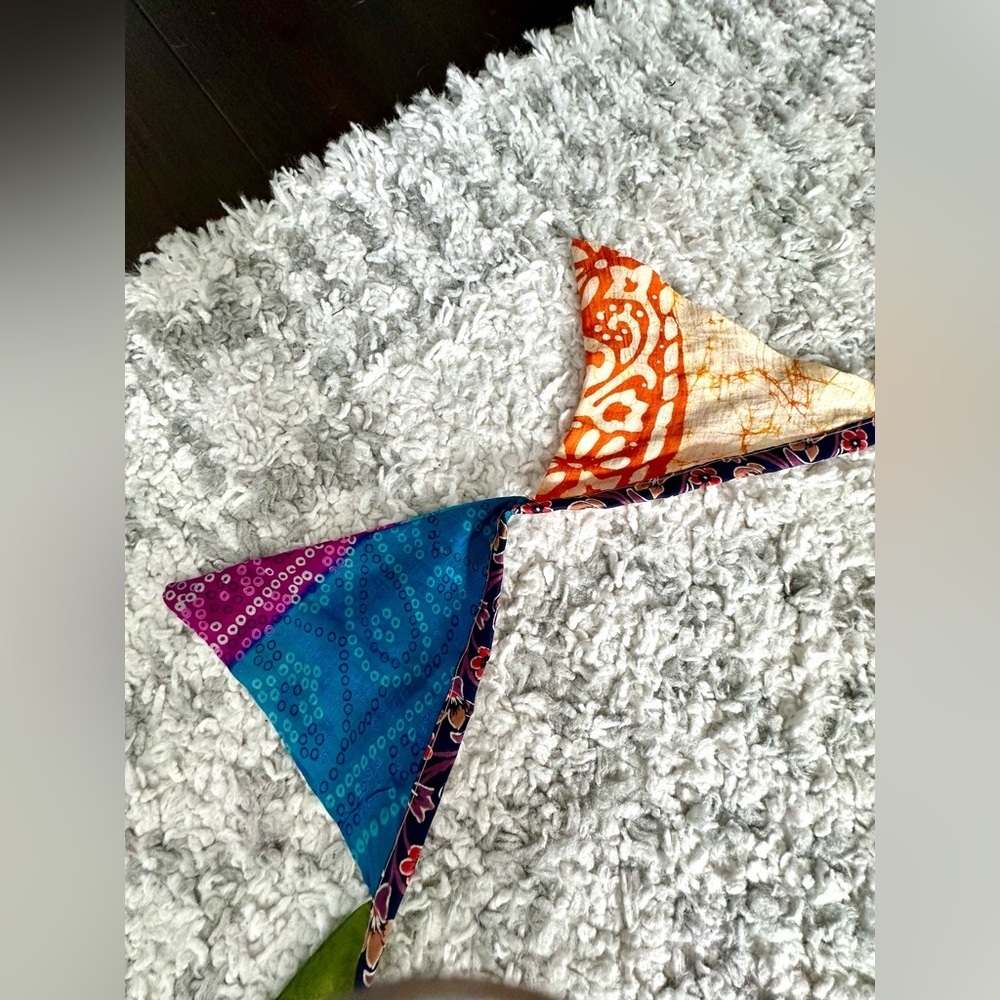 RARE Anthropologie NWT Recycled Pennant Garland - Picture 5 of 16